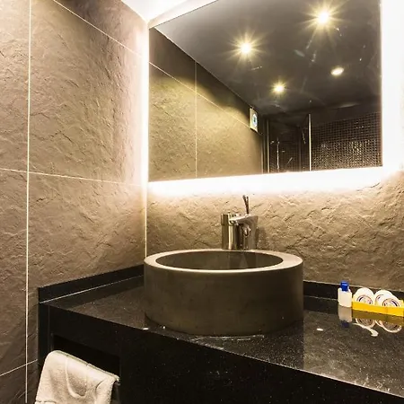 Mansion Gorki Отель *