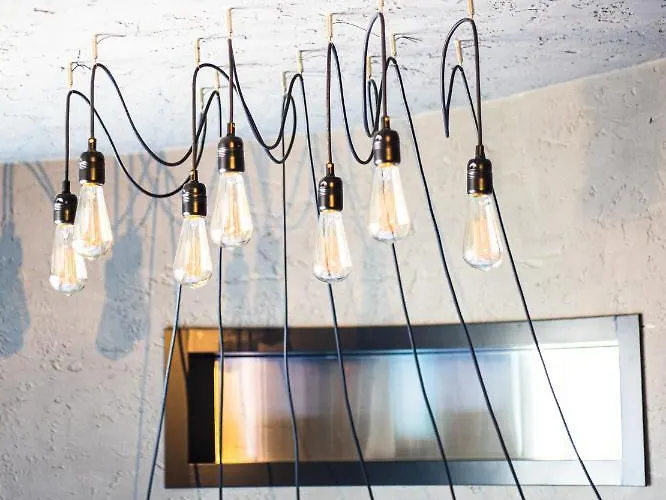 Mansion Gorki 酒店 *