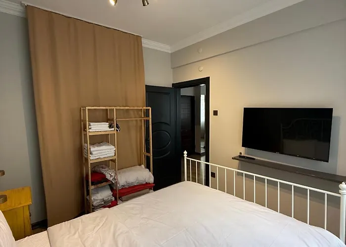 Mansion Gorki 酒店