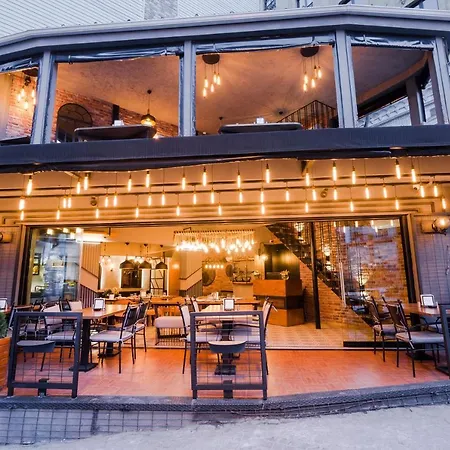 酒店 Mansion Gorki *